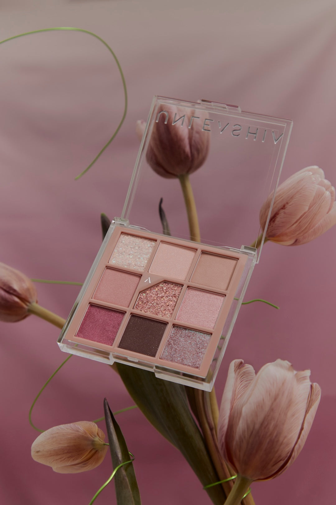 Unleashia Glitterpedia Eye Palette - 8 Colors