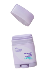 Isntree Onion Fresh Light Sun Stick 22g