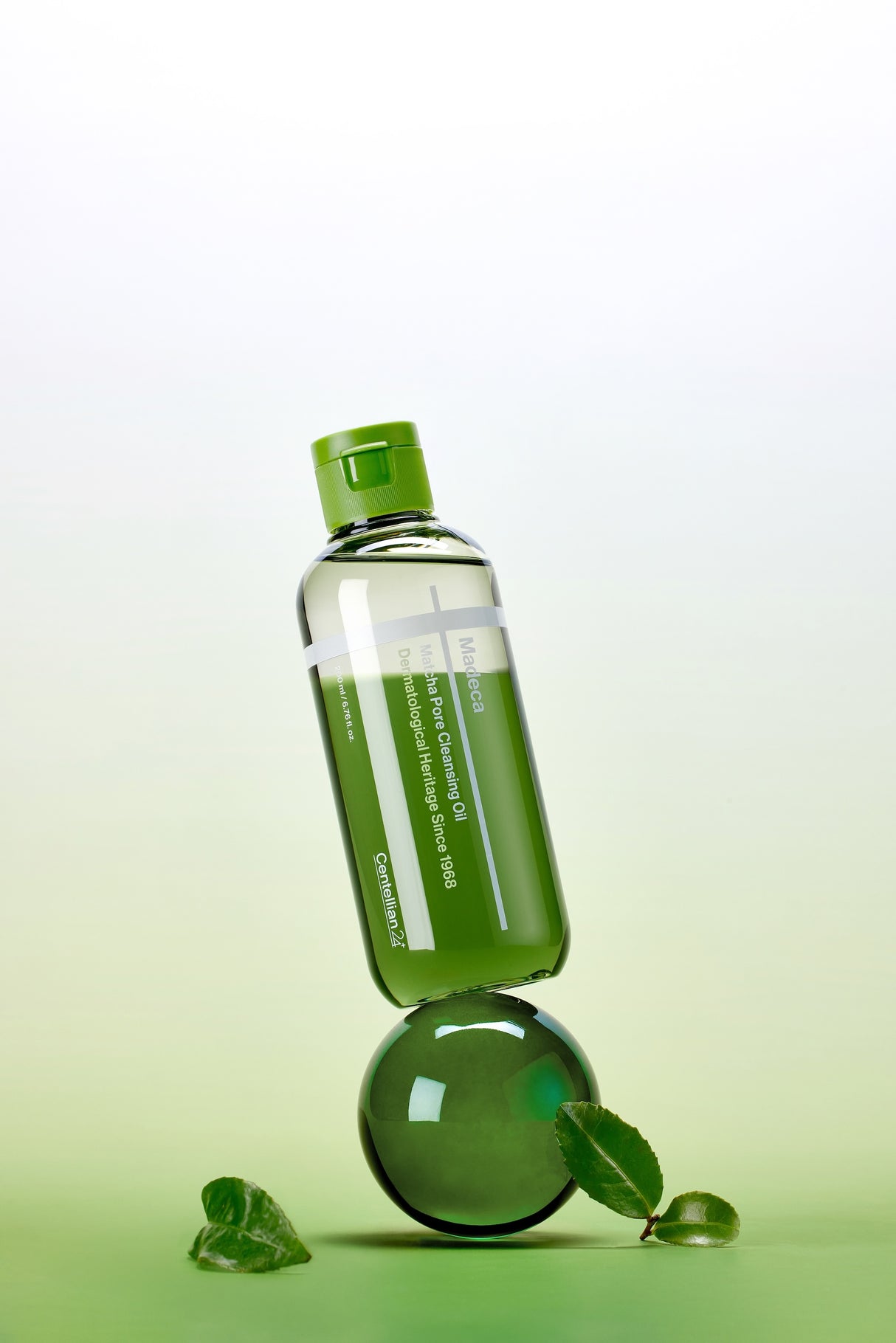 Centellian24 Madeca Matcha Pore Cleansing Oil 200ml