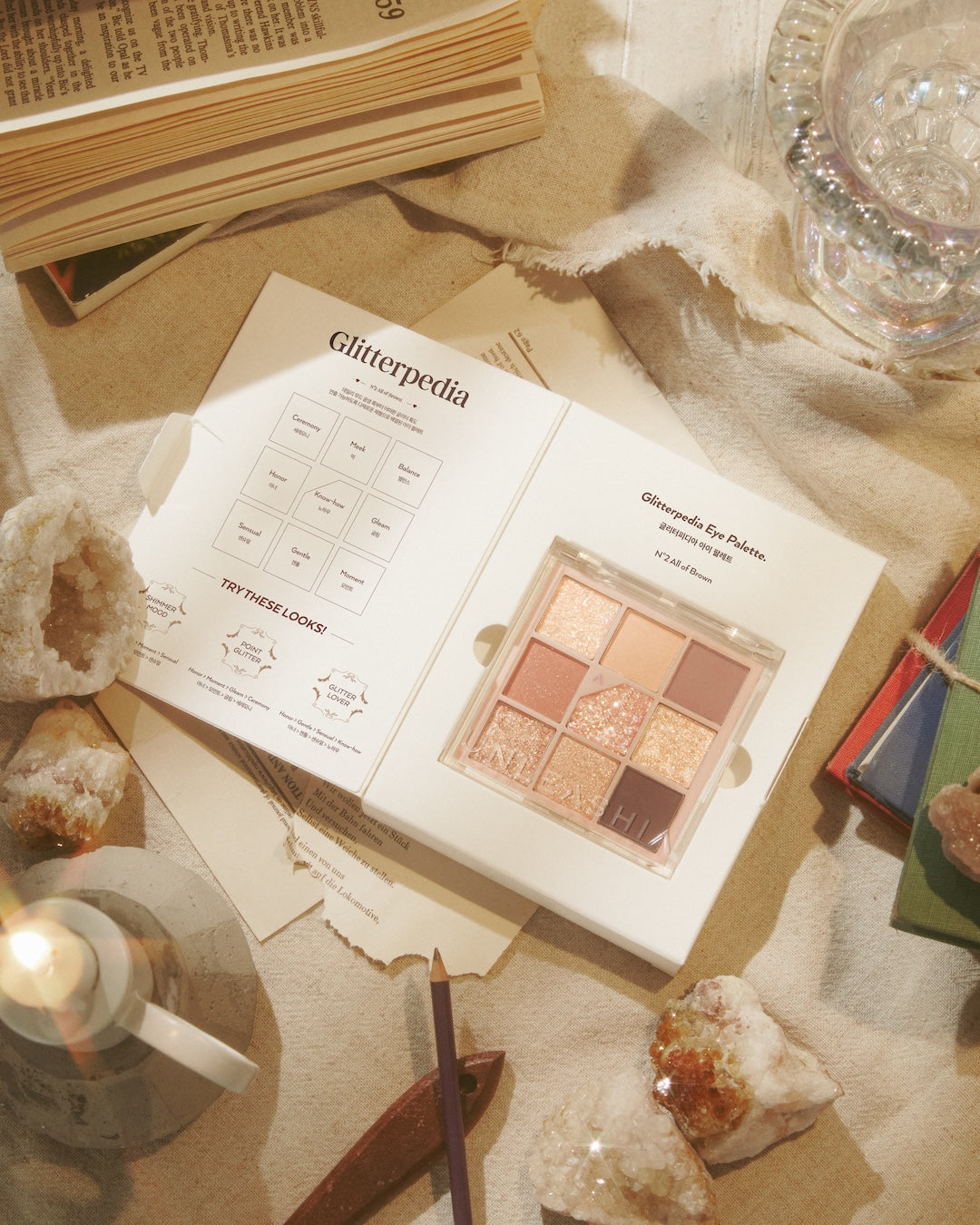 Unleashia Glitterpedia Eye Palette - 8 Colors